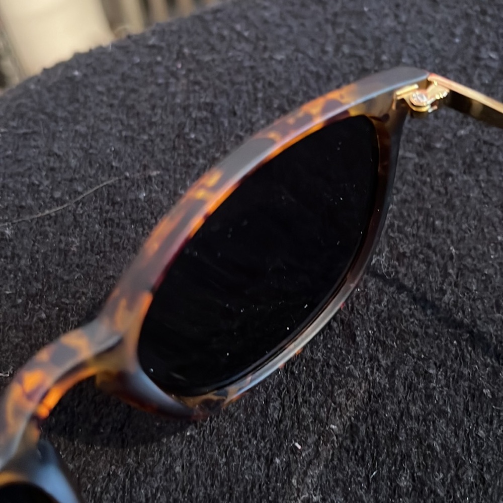 Vintage Circa 80s, Sunglasses, Serial Number/Unbrande… Gem